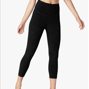 Beyond Yoga Spacedye Capri Leggings Small